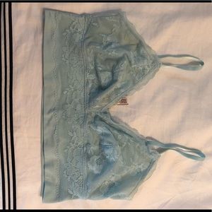 Victoria secret Lacy bralette size medium